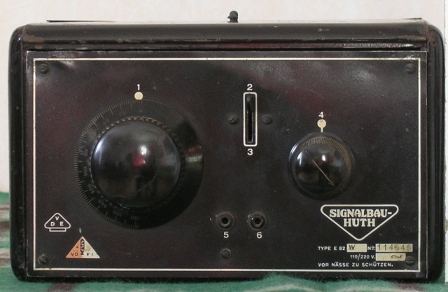 Radio-Empfänger Typ E 82 (Kreismuseum Jerichower Land, Genthin CC BY-NC-SA)