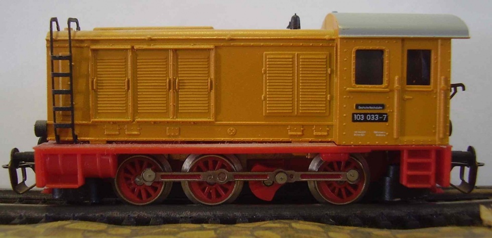 Modelleisenbahn Diesel - Lokomotive V 36 DR (Fahrzeugmuseum Staßfurt CC BY-NC-SA)