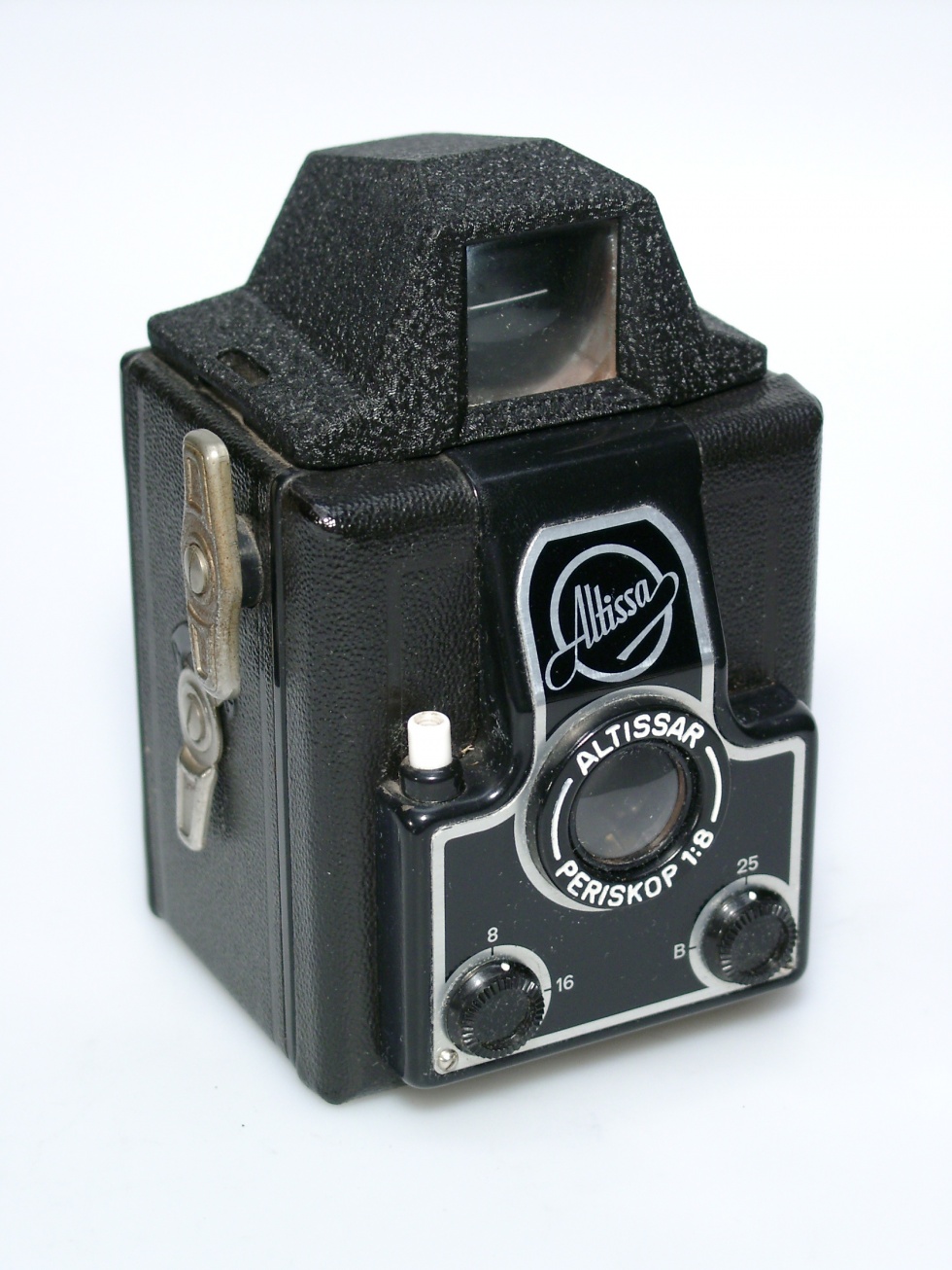 Rollfilmkamera &quot;Altissa (Durchsichtsucher)&quot; (Industrie- und Filmmuseum Wolfen CC BY-NC-SA)