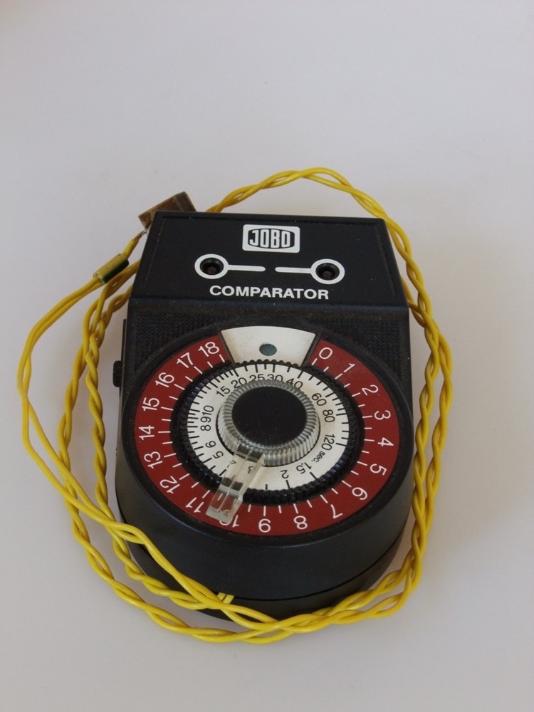 Belichtungsmesser für Vergrößerungen Comparator (Industrie- und Filmmuseum Wolfen CC BY-NC-SA)