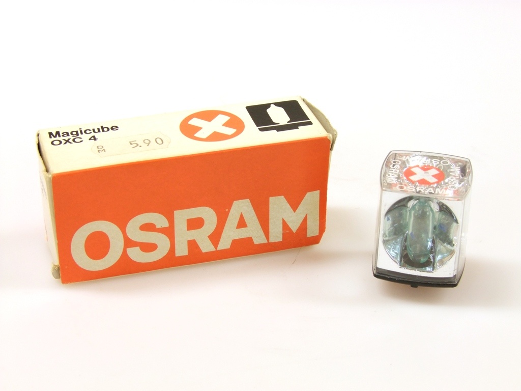 Blitzwürfel Osram Magicube OXC 4 (Industrie- und Filmmuseum Wolfen CC BY-NC-SA)