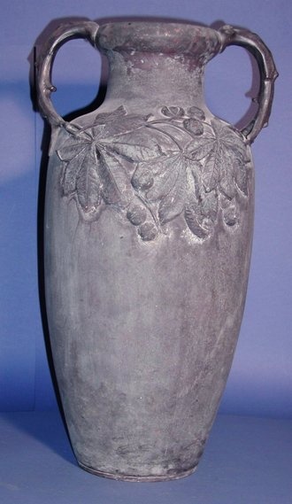 Amphorenförmige Vase (Museum Schloss Bernburg CC BY-NC-SA)