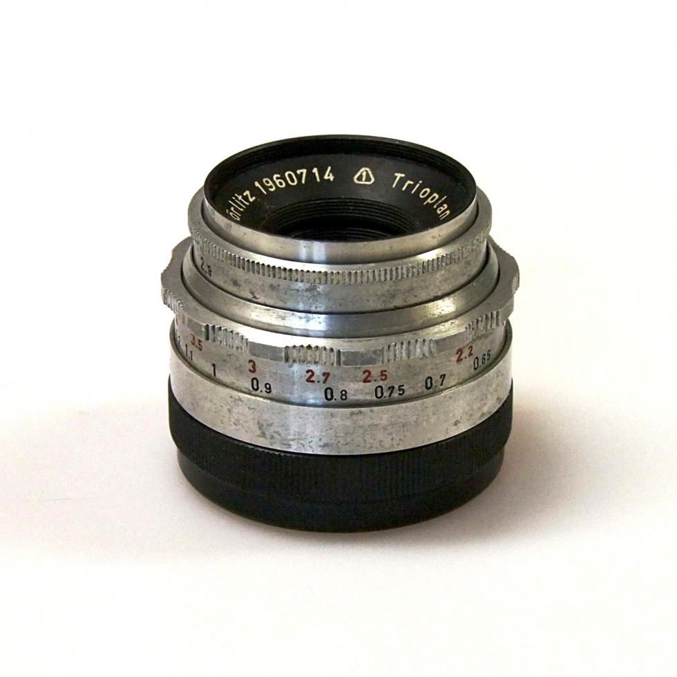 Fotoobjektiv &quot;Meyer-Optik Trioplan 2,9/50 V&quot; (Industrie- und Filmmuseum Wolfen CC BY-NC-SA)