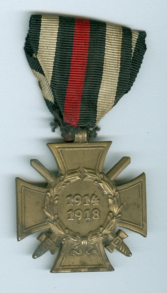 Ehrenkreuz für Frontkämpfer mit Schwertern, 1. Weltkrieg (Museum Weißenfels - Schloss Neu-Augustusburg CC BY-NC-SA)
