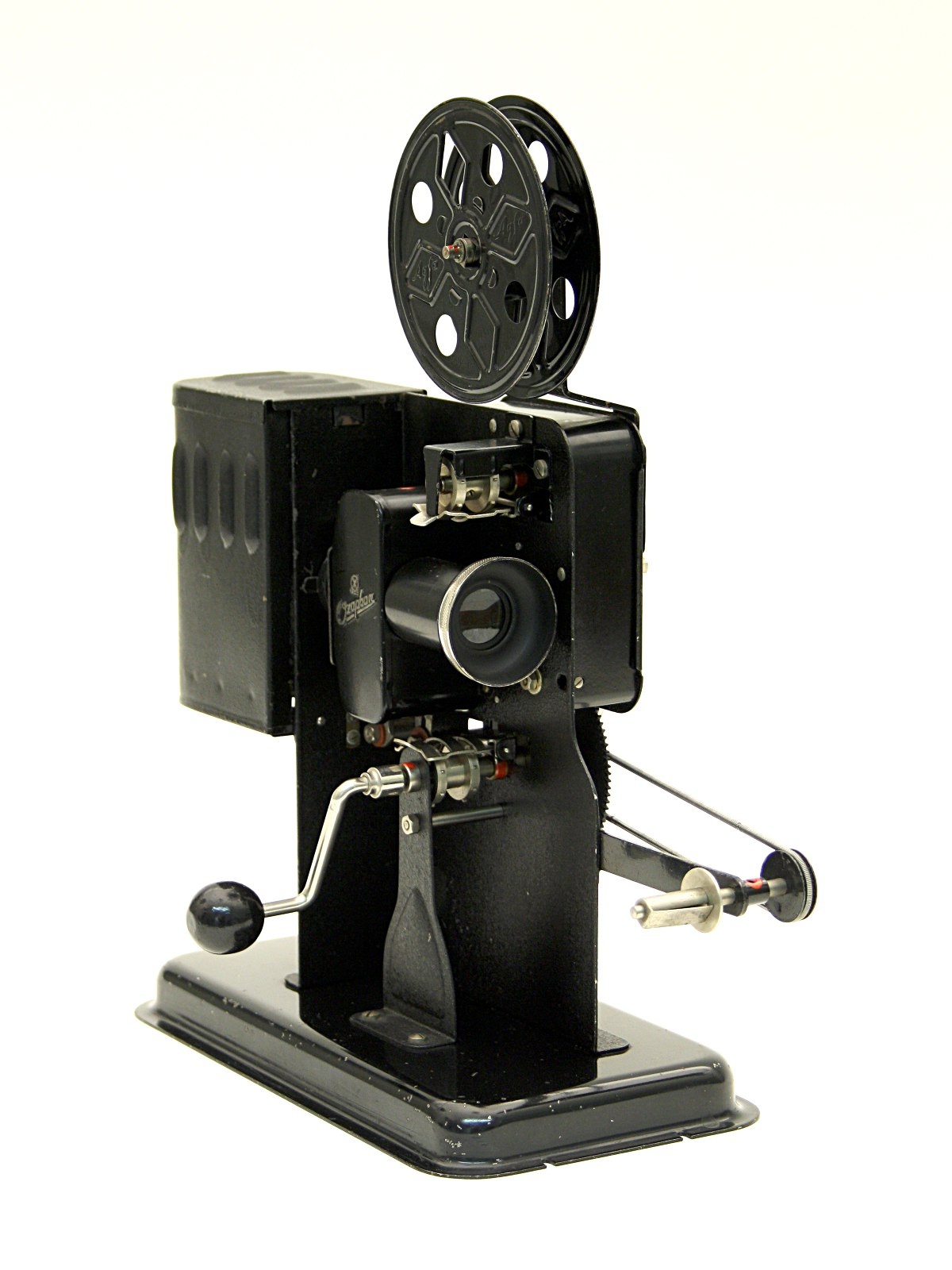 Schmalfilmprojektor &quot;Ozaphan&quot; (Industrie- und Filmmuseum Wolfen CC BY-NC-SA)