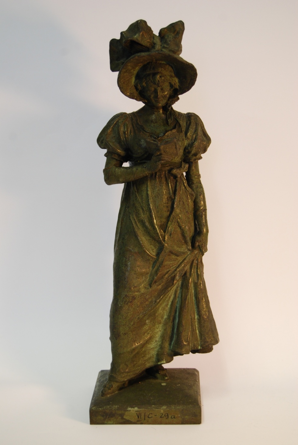 Dame im hochgegürteten Kleid (Museum Schloss Moritzburg Zeitz CC BY-NC-SA)