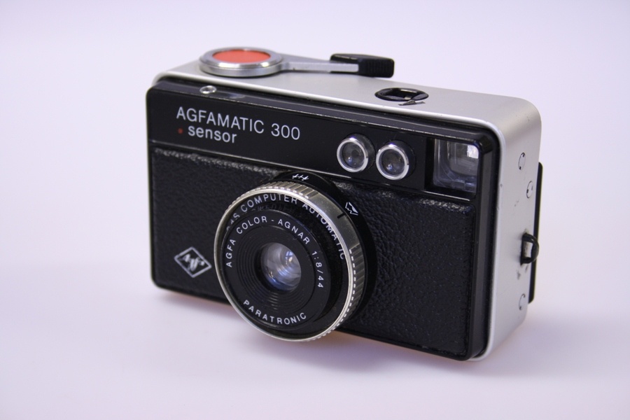 Agfamatic sensor 300 (Industrie- und Filmmuseum Wolfen CC BY-NC-SA)