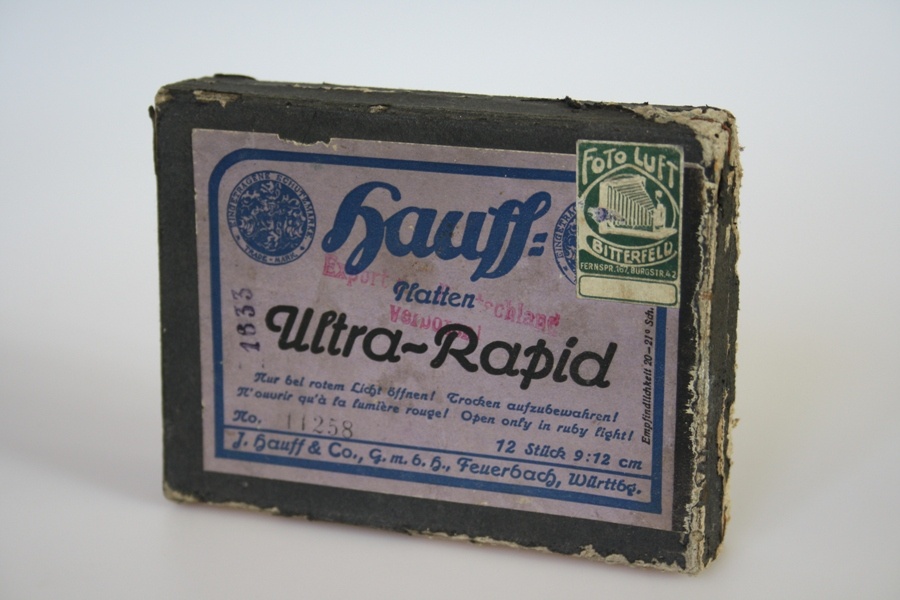 Hauff Ultra-Rapid Platten (Industrie- und Filmmuseum Wolfen CC BY-NC-SA)