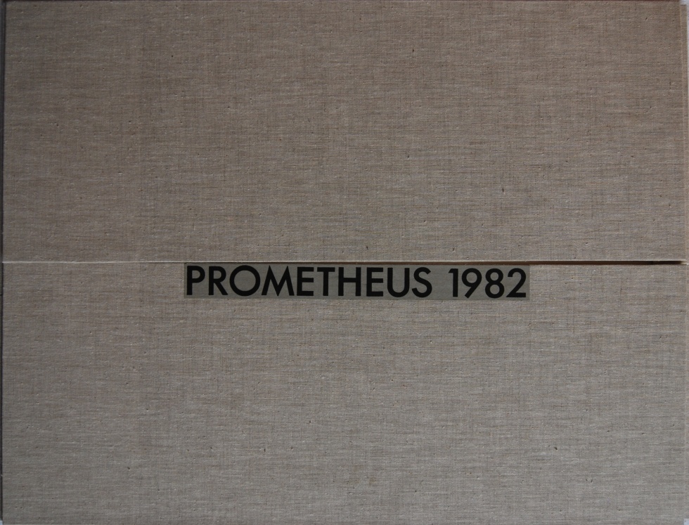 Mappe für die grafischen Blätter und Texte des Projektes &quot;Prometheus 82&quot; (Museum Schloss Moritzburg Zeitz RR-R)