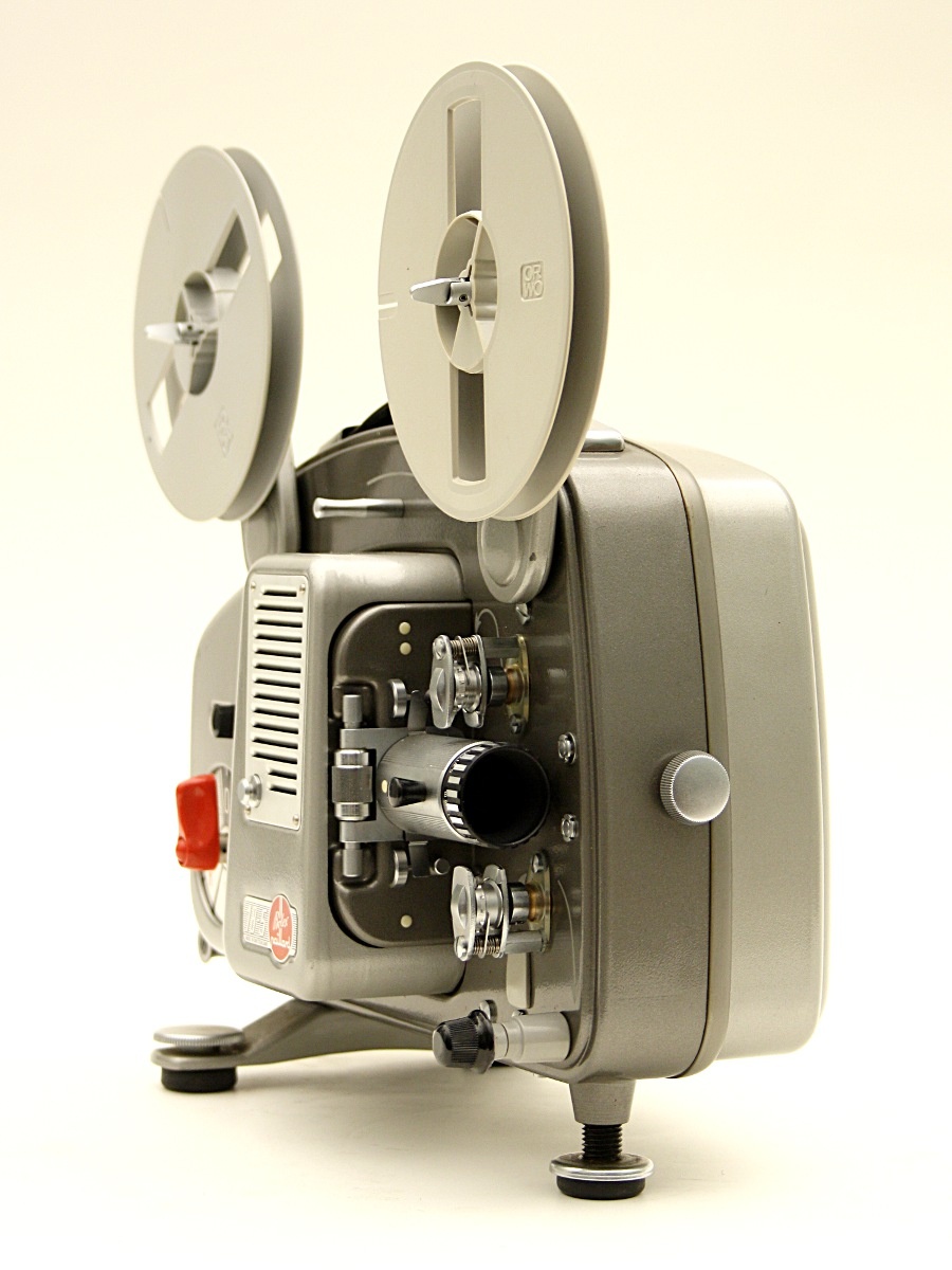 Schmalfilmprojektor &quot;Bolex Modell 18-5&quot; (Industrie- und Filmmuseum Wolfen CC BY-NC-SA)