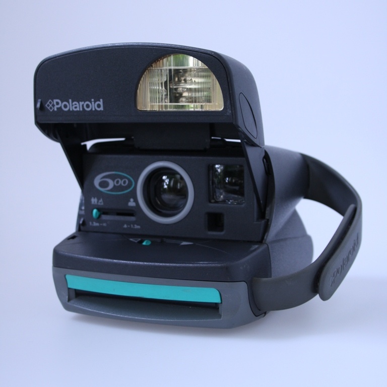 Polaroid 600 (1997) (Industrie- und Filmmuseum Wolfen CC BY-NC-SA)