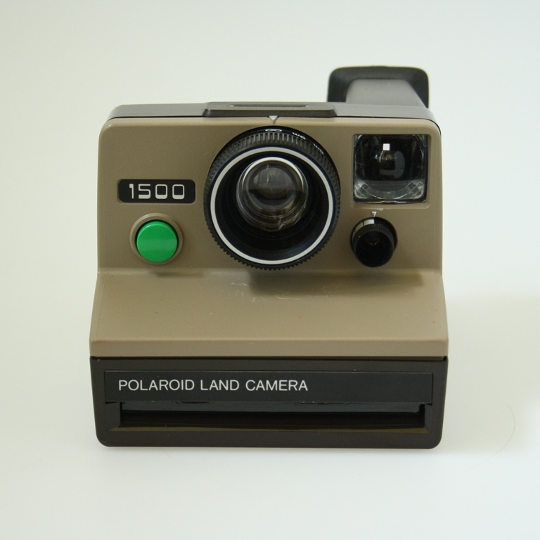 Polaroid 1500 (Industrie- und Filmmuseum Wolfen CC BY-NC-SA)