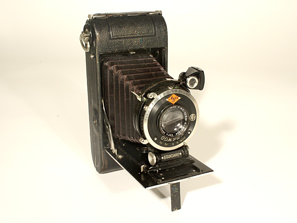 Rollfilmkamera &quot;Agfa Standard 264&quot; (Industrie- und Filmmuseum Wolfen CC BY-NC-SA)