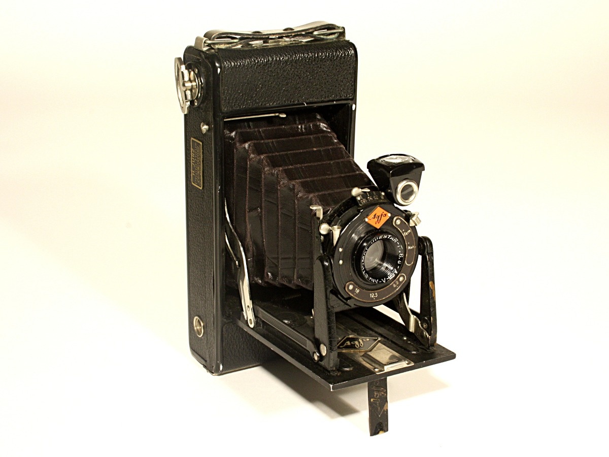 Rollfilmkamera &quot;Agfa Billy I (Exp. Speedex No. 1)&quot; (Industrie- und Filmmuseum Wolfen CC BY-NC-SA)