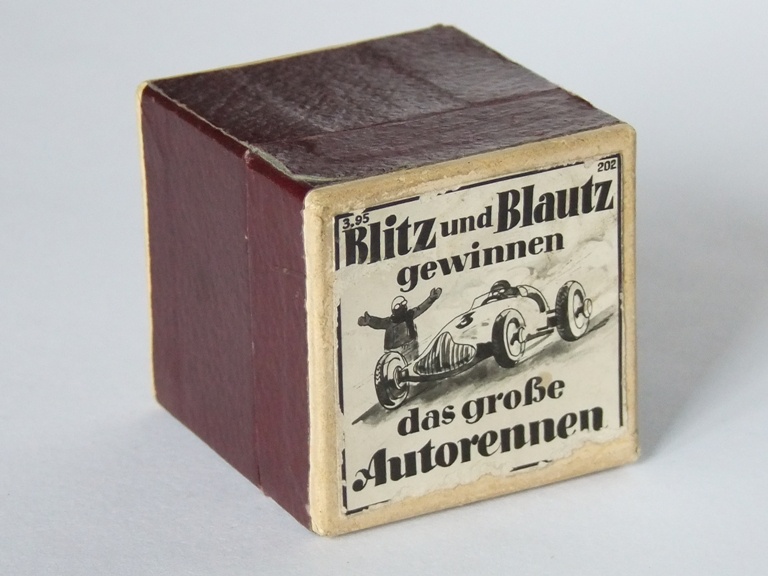 Blitz und Blautz gewinnen das große Autorennen (Industrie- und Filmmuseum Wolfen CC BY-NC-SA)