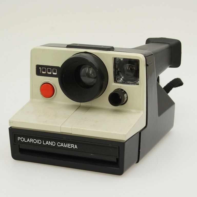 Polaroid 1000 (Industrie- und Filmmuseum Wolfen CC BY-NC-SA)