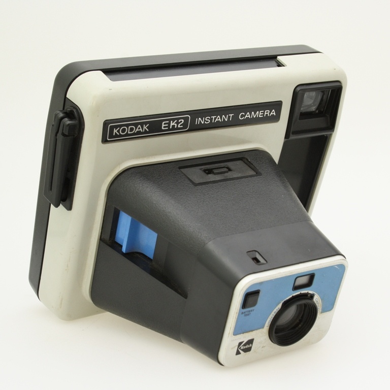 Kodak EK 2 Instant Camera (Industrie- und Filmmuseum Wolfen CC BY-NC-SA)