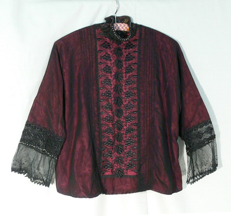 Bluse oder Kleideroberteil (Kreismuseum Jerichower Land, Genthin CC BY-NC-SA)