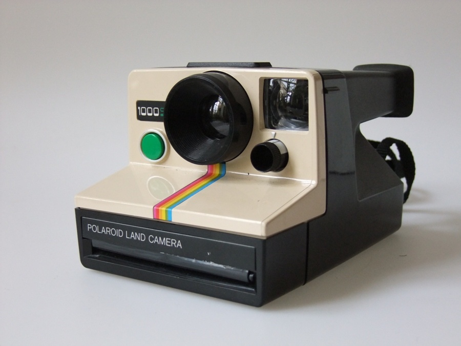 Polaroid 1000 SE (Industrie- und Filmmuseum Wolfen CC BY-NC-SA)