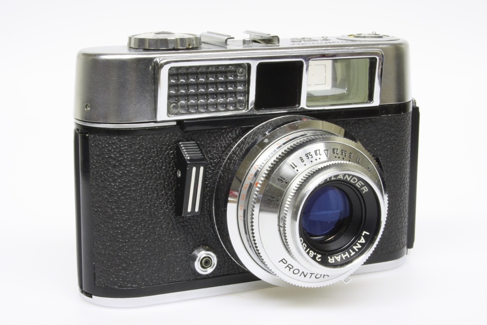 Kleinbildkamera Vito CD (Industrie- und Filmmuseum Wolfen CC BY-NC-SA)