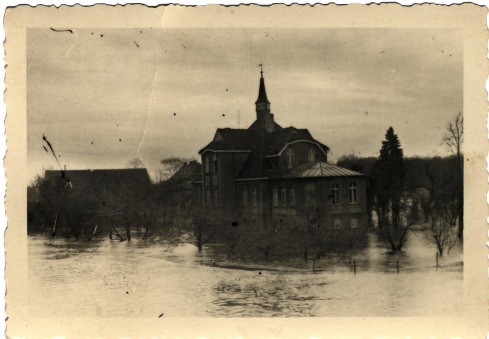 Hochwasser in Wolmirstedt, Teil 1 (Museum Wolmirstedt RR-F)
