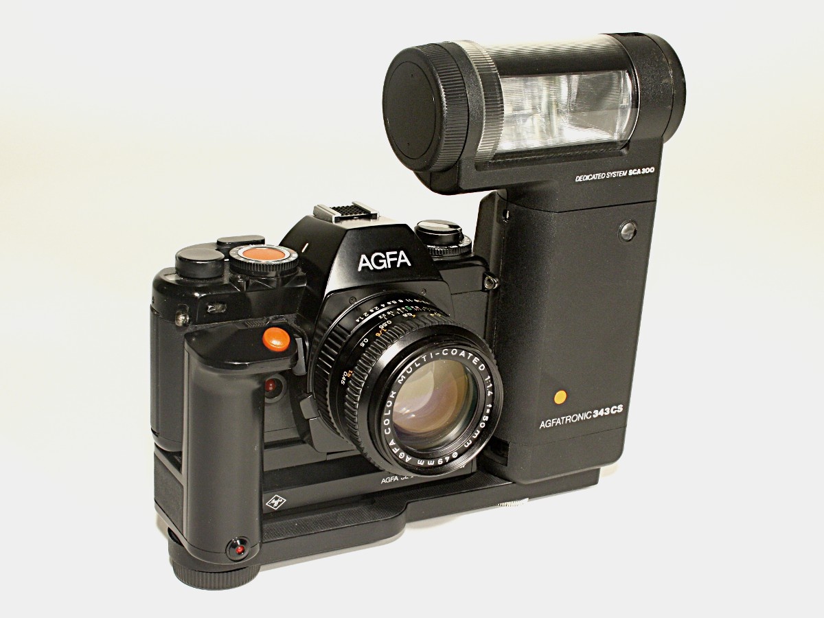 Kleinbildkamera (Industrie- und Filmmuseum Wolfen CC BY-NC-SA)