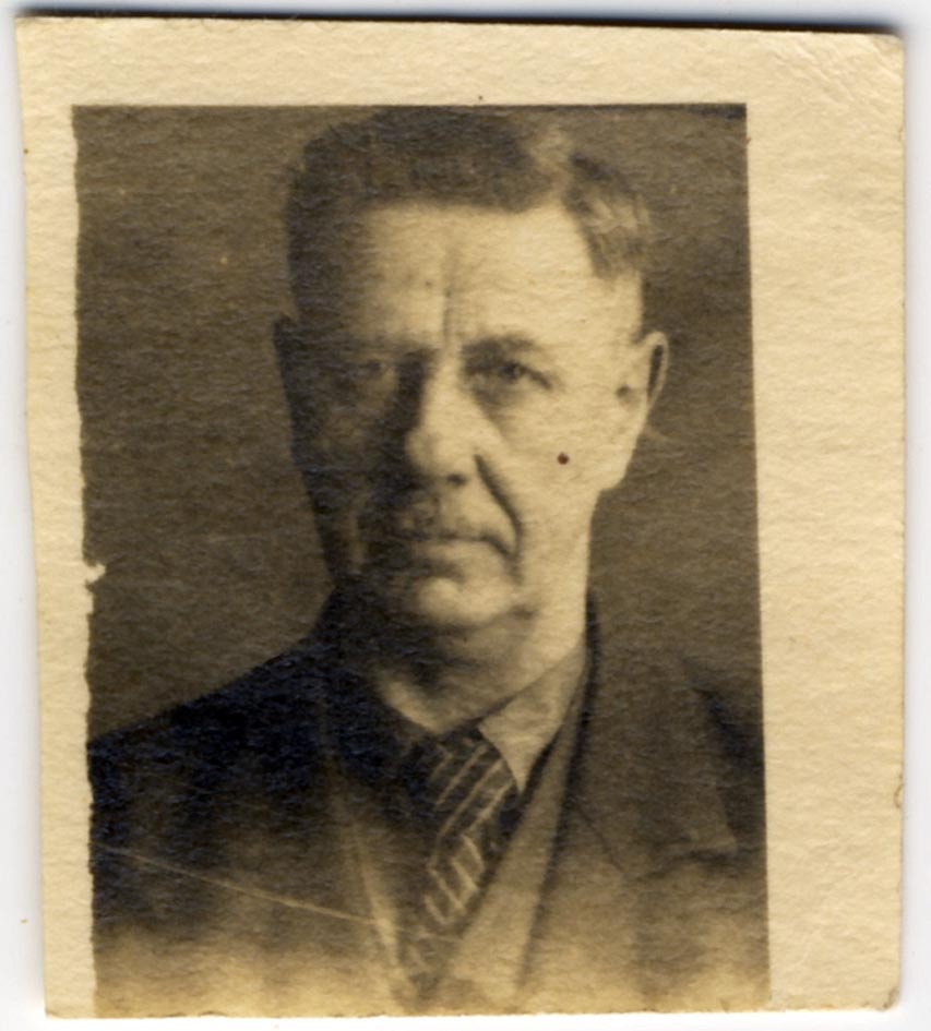 Passfoto von Karl Duldhardt (Museum Wolmirstedt RR-F)