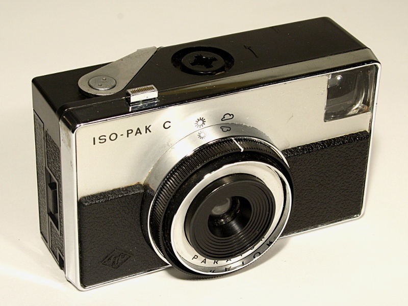 Kleinbildkamera &quot;Agfa ISO - PAK C&quot; (Industrie- und Filmmuseum Wolfen CC BY-NC-SA)