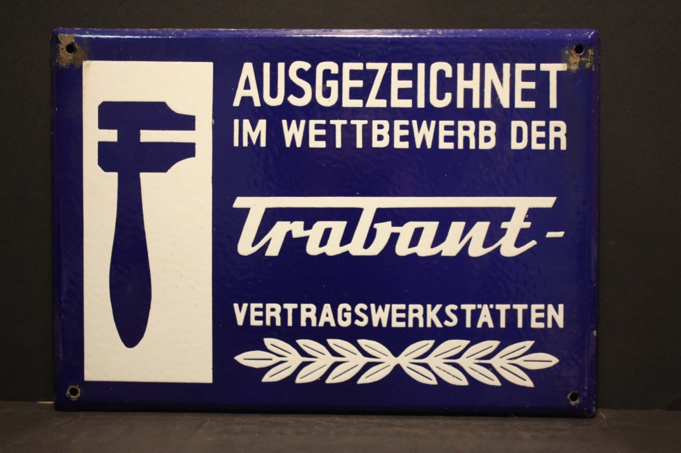 Firmenschild Trabant Werkstatt (Museum Wolmirstedt RR-F)