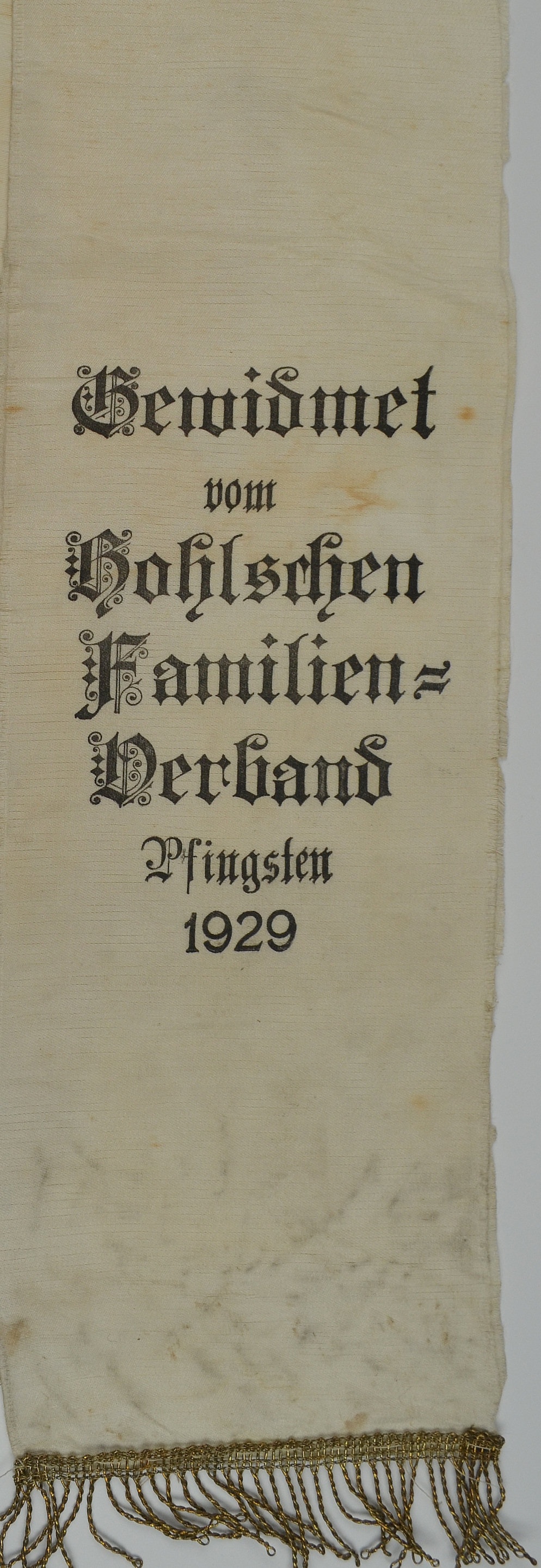 Gewidmet vom Bohlschen Familien-Verband Pfingsten 1929 (Museum Weißenfels - Schloss Neu-Augustusburg CC BY-NC-SA)