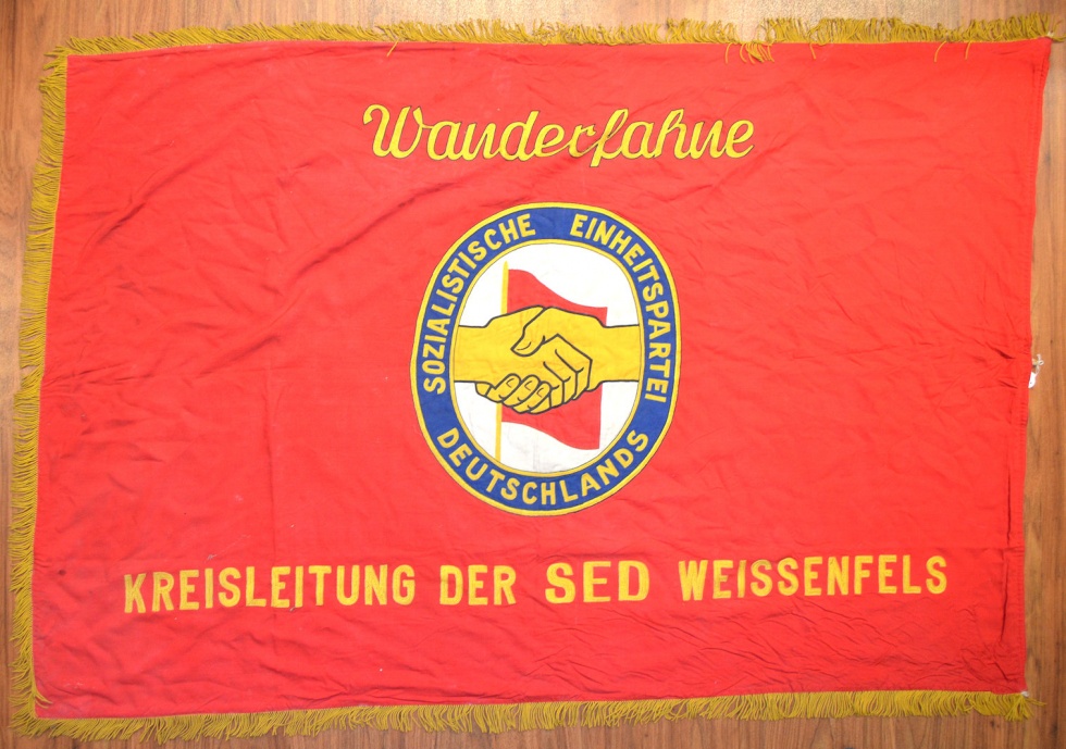 Wanderfahne der SED Kreisleitung Weißenfels (Museum Weißenfels - Schloss Neu-Augustusburg CC BY-NC-SA)