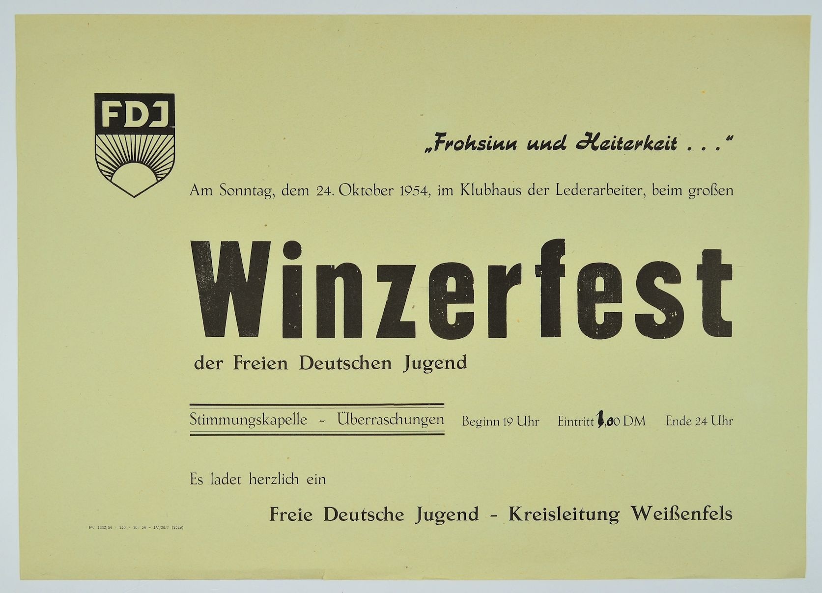 Winzerfest der Freien Deutschen Jugend (Museum Weißenfels - Schloss Neu-Augustusburg CC BY-NC-SA)