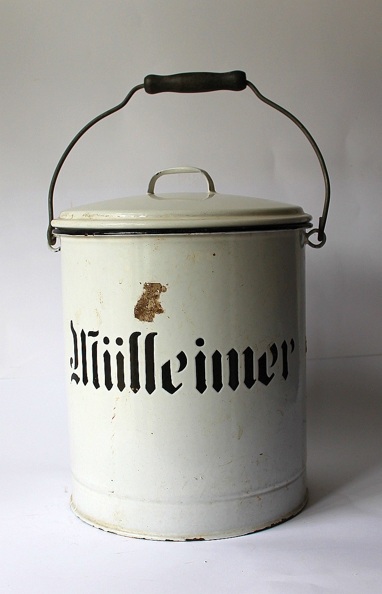 Mülleimer (Hüttenmuseum Thale CC BY-NC-SA)
