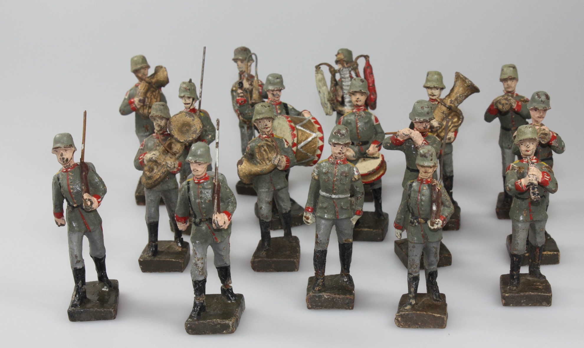 Spielzeugsoldaten, Musikkapelle (17 Stück) (Museum Wolmirstedt RR-F)