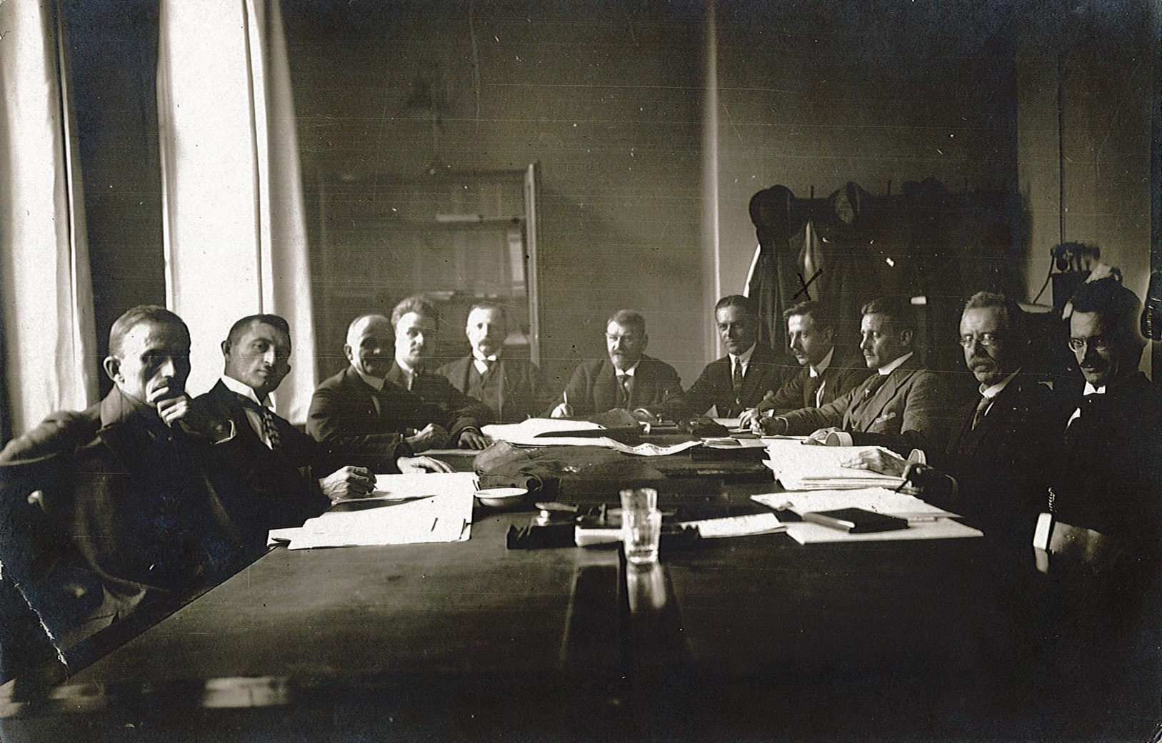 Bild einer Konferenz mit Karl Duldhardt in Berlin, um 1930 (Museum Wolmirstedt RR-F)