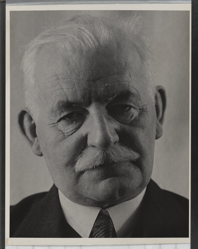 Porträt eines alten Mannes mit Schnurrbart (Kulturstiftung Sachsen-Anhalt CC BY-NC-SA)