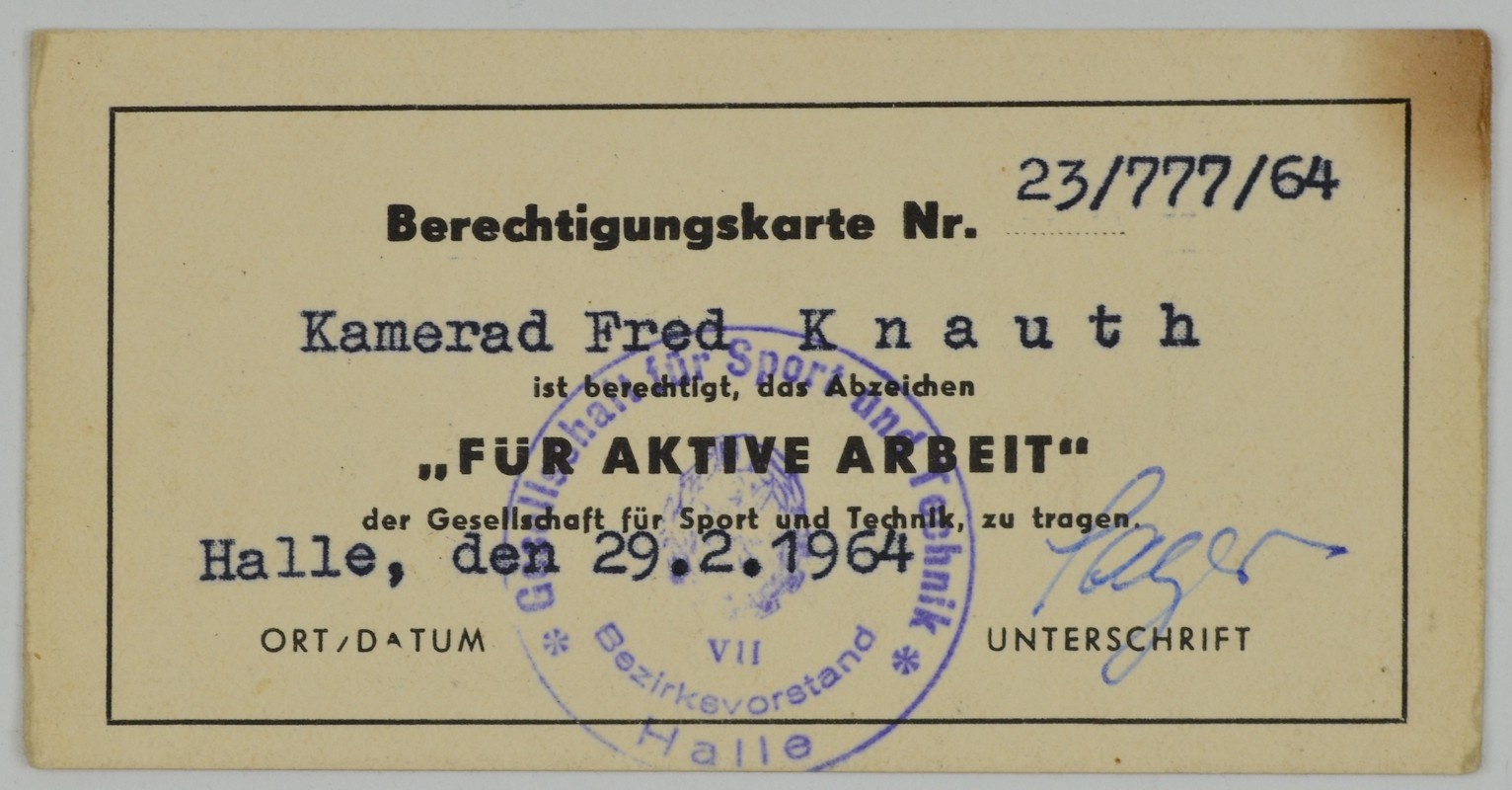 Berechtigungskarte Abzeichen (Museum Weißenfels - Schloss Neu-Augustusburg CC BY-NC-SA)
