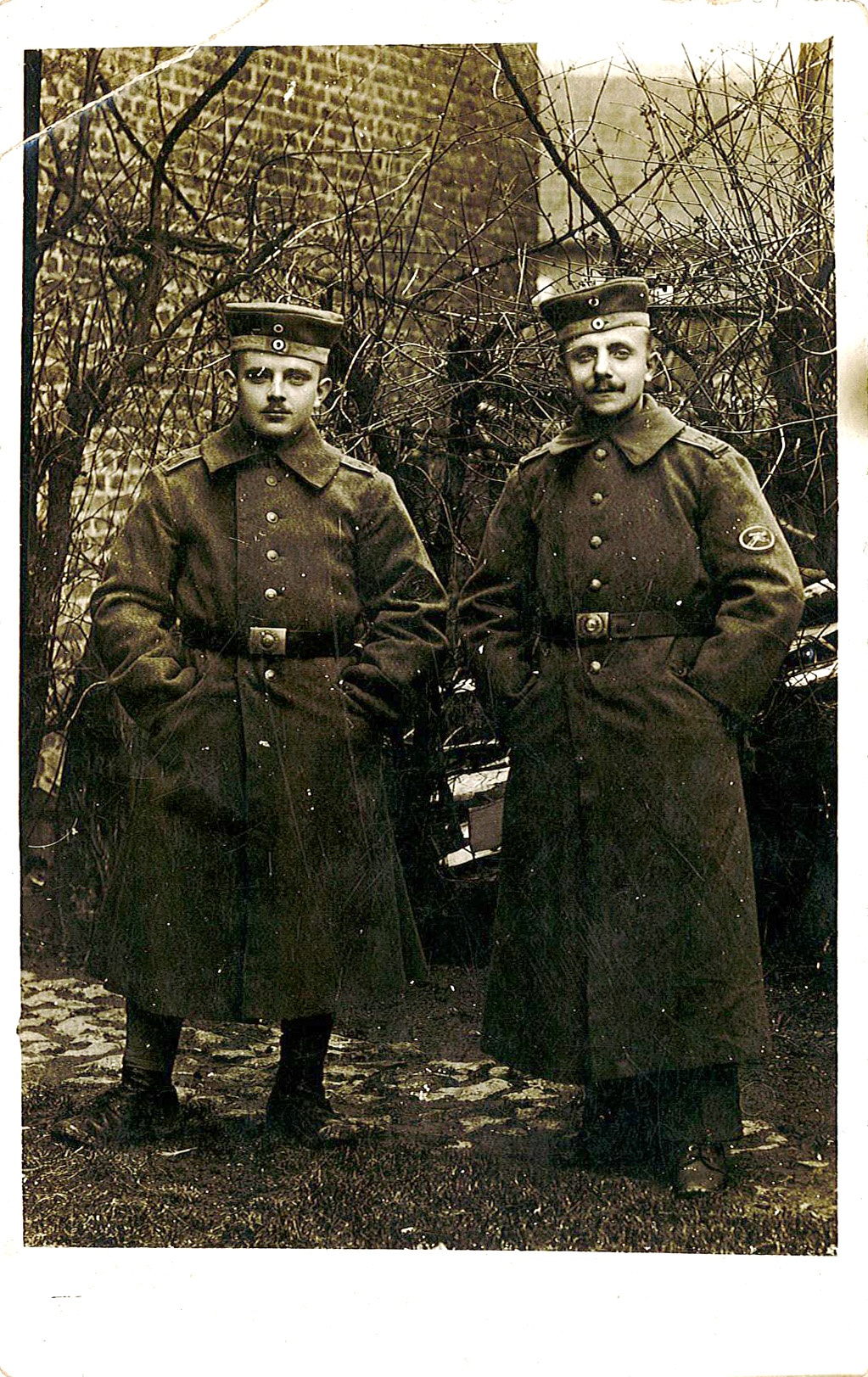 Fotopostkarte mit Porträt zweier Soldaten (Museum Wolmirstedt RR-F)