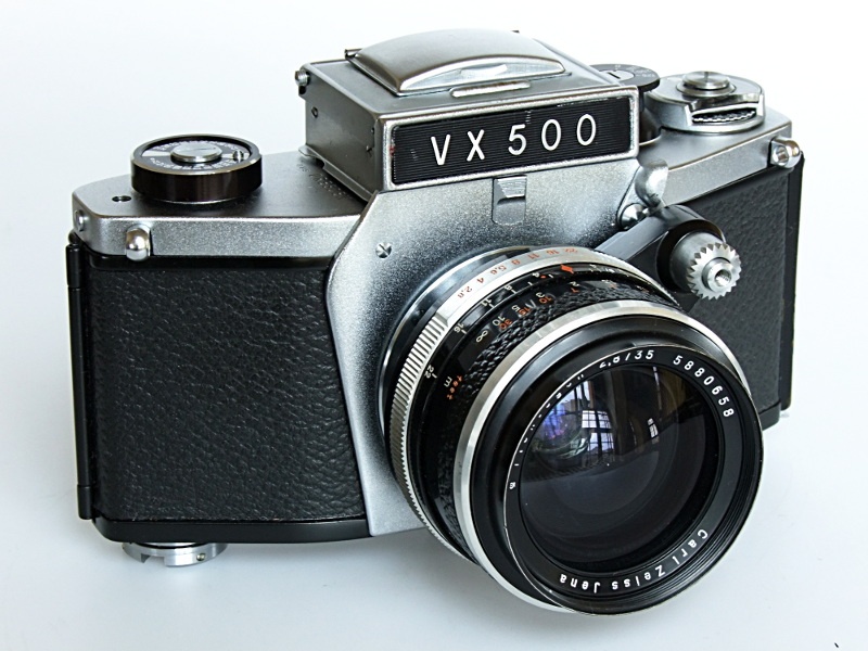 Kleinbildkamera "Exakta VX 500" (Industrie- und Filmmuseum Wolfen CC BY-NC-SA)