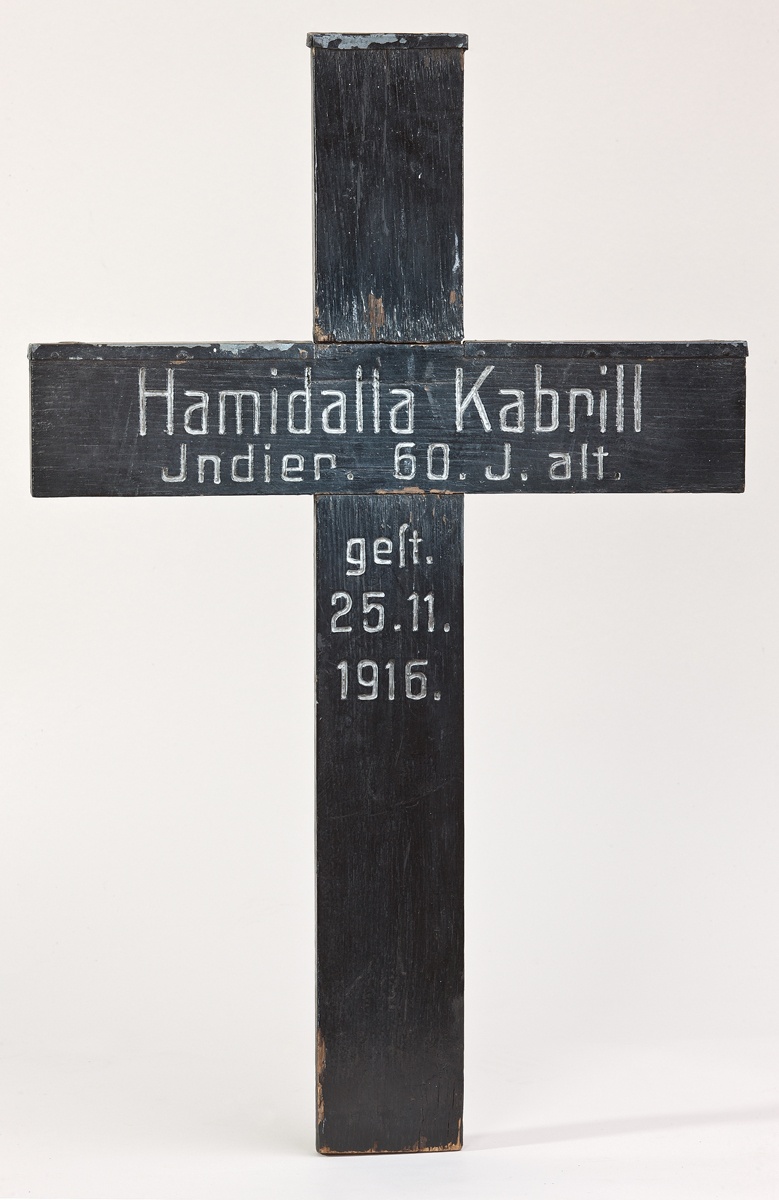 Grabkreuz für den indischen Gefangenen Hamidalla Kabrill (Prignitz-Museum am Dom Havelberg CC BY-NC-SA)