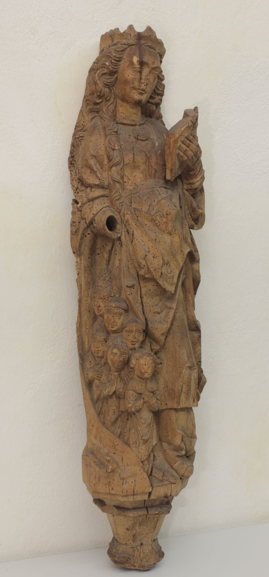 Heilige Ursula aus Arendsee (Johann-Friedrich-Danneil-Museum Salzwedel CC BY-NC-SA)