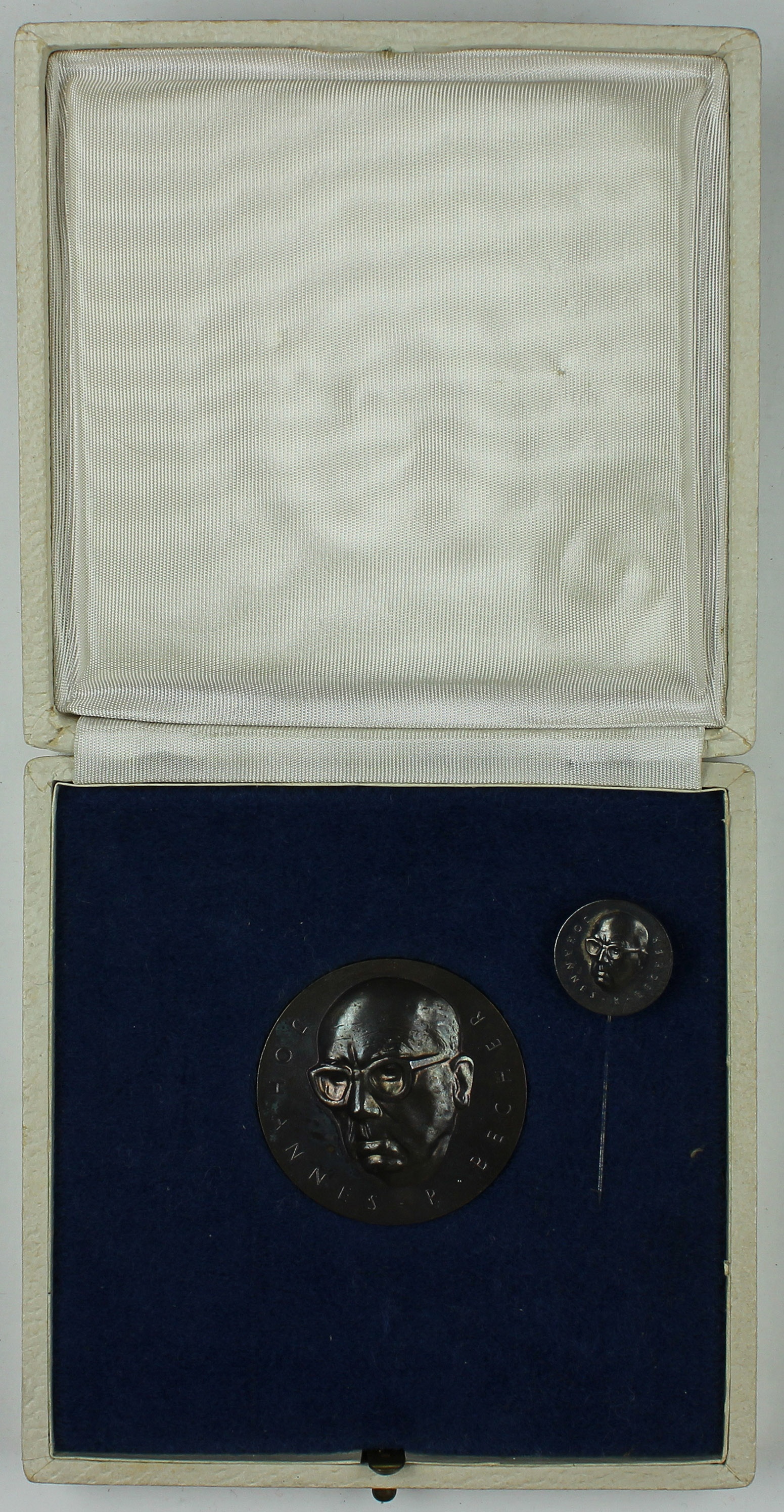 Medaille, Johannes R. Becher (Museum Wolmirstedt RR-F)