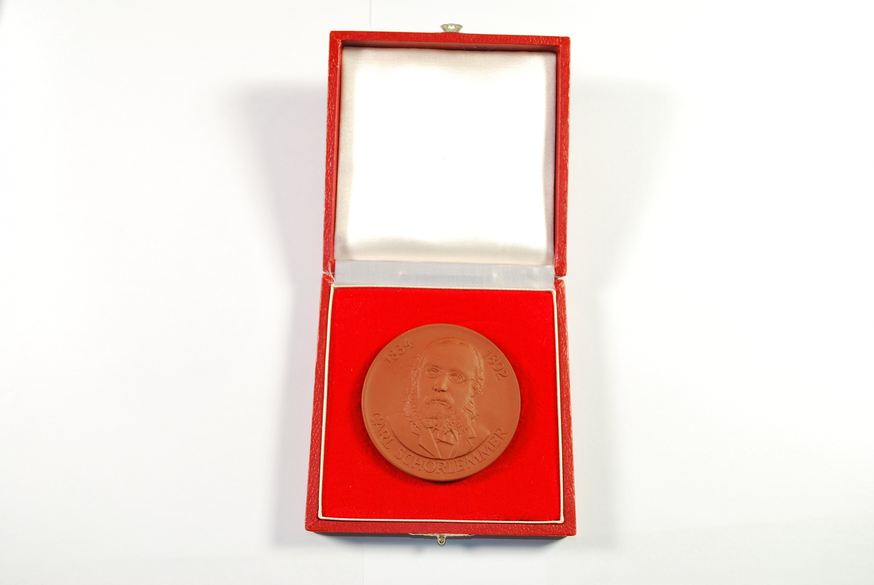 Medaille - "Carl Schorlemmer" im Etui (Kulturhistorisches Museum Schloss Merseburg CC BY-NC-SA)