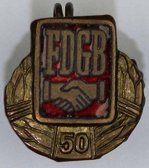 FDGB Ehrennadel für 50 Jahre Mitgliedschaft (Museum Wolmirstedt RR-F)