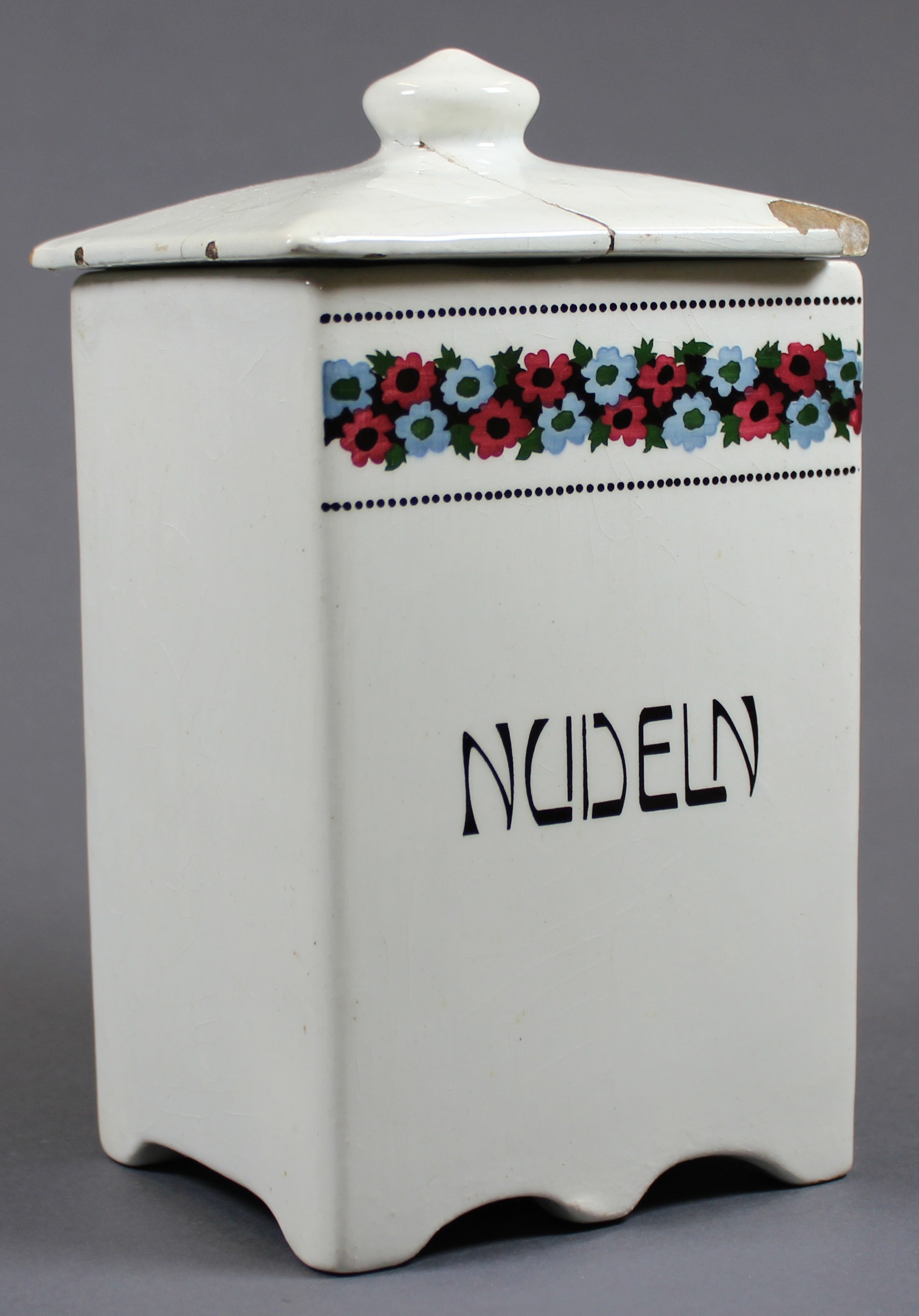 Vorratsgefäß für Nudeln, Blütenmuster (Museum Wolmirstedt RR-F)