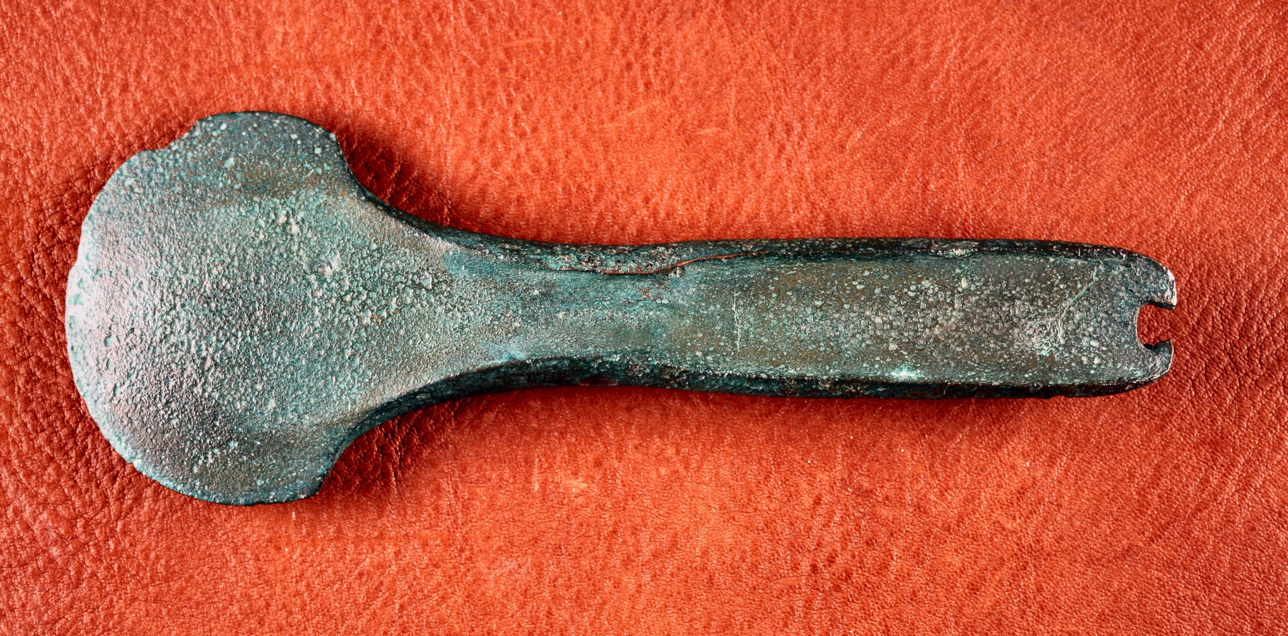 Randleistenbeil vom Typ „Langquaid“ aus dem Hortfund von Kläden bei Stendal (Johann-Friedrich-Danneil-Museum Salzwedel CC BY-NC-SA)