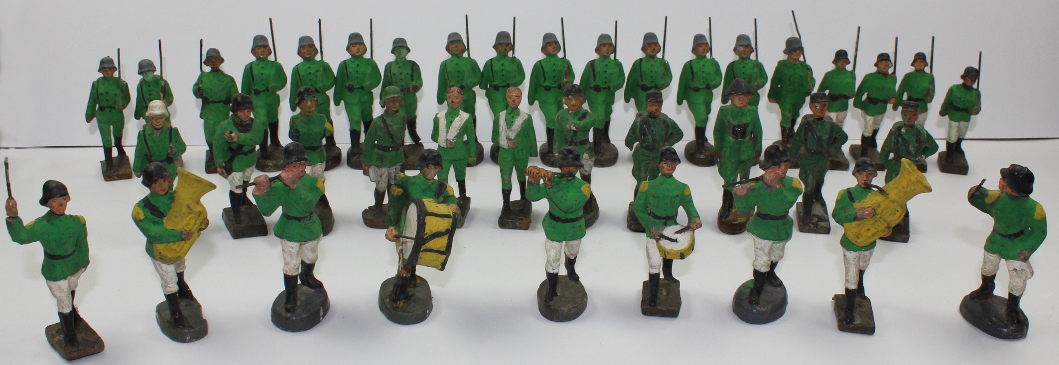 Spielzeugsoldaten, verschiedene, 39 Stück (Museum Wolmirstedt RR-F)