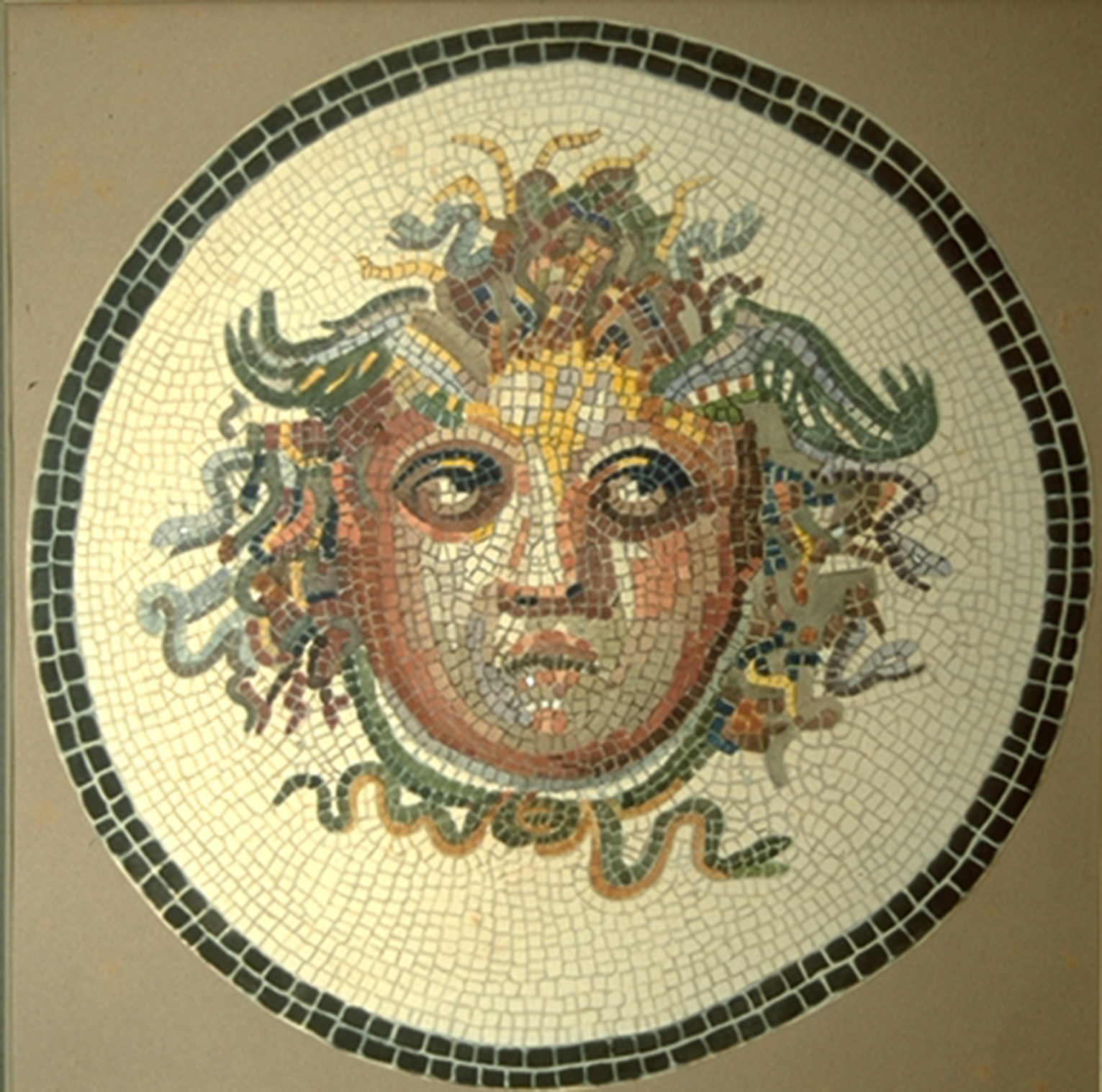 Gorgoneion-Mosaik (Winckelmann-Museum Stendal CC BY-NC-SA)