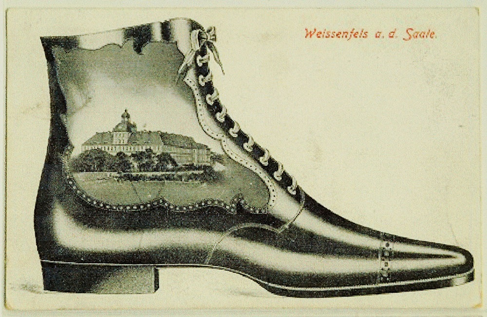Postkarte mit Schuhmotiv, um 1900 (Museum Weißenfels - Schloss Neu-Augustusburg CC BY-NC-SA)