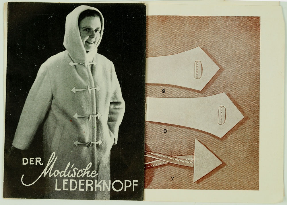 Werbezettel für Lederknöpfe, um 1960 (Museum Weißenfels - Schloss Neu-Augustusburg CC BY-NC-SA)